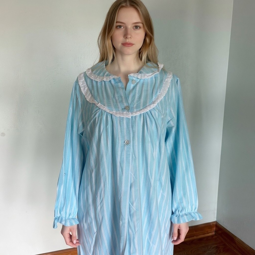 NWT National brand blue striped cotton flannel nightgown Mumu Peter Pan collar L